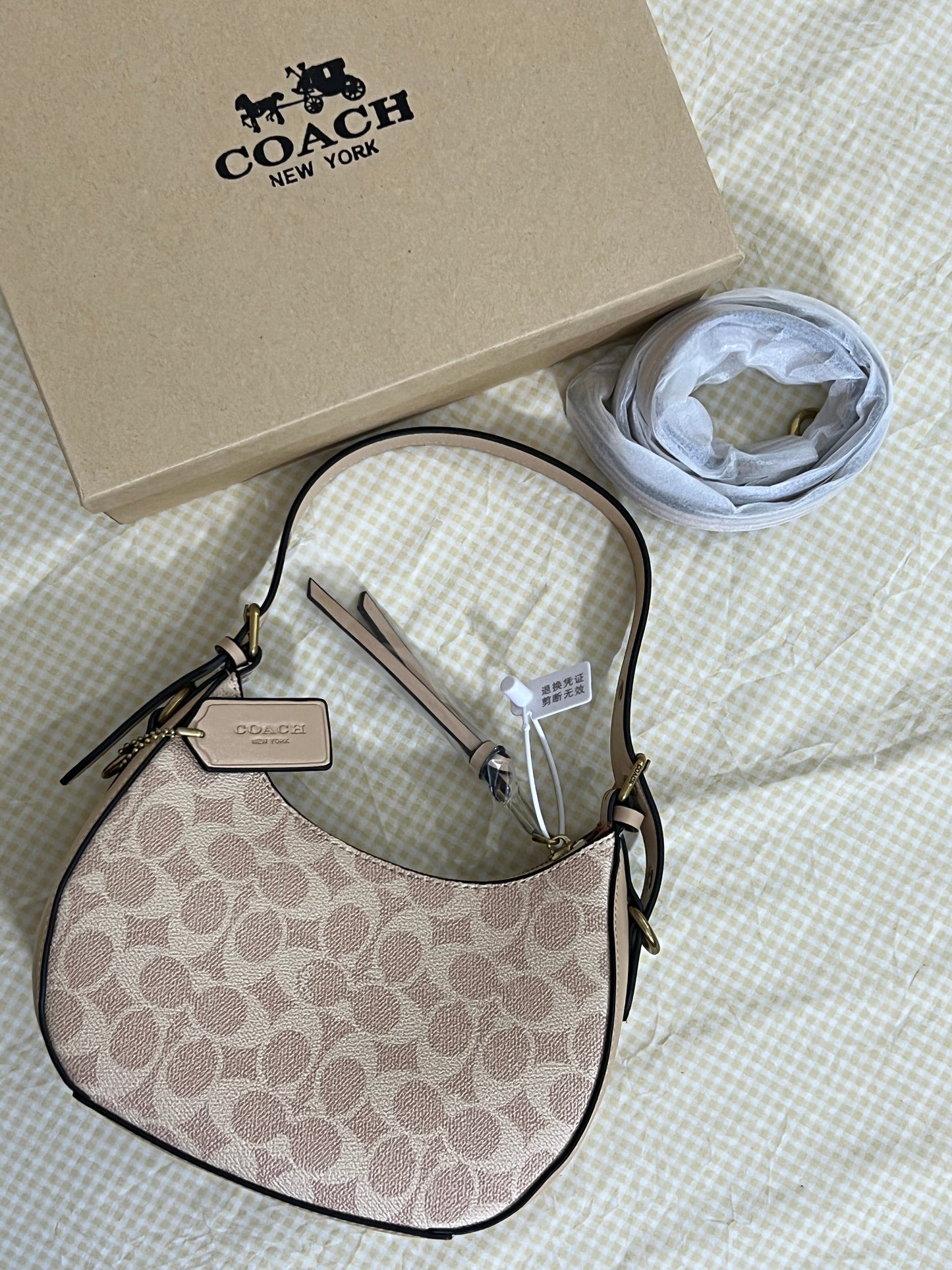 Coach Klee Hobo Bag in Signature Canvas ( Blush / Dusty Pink )