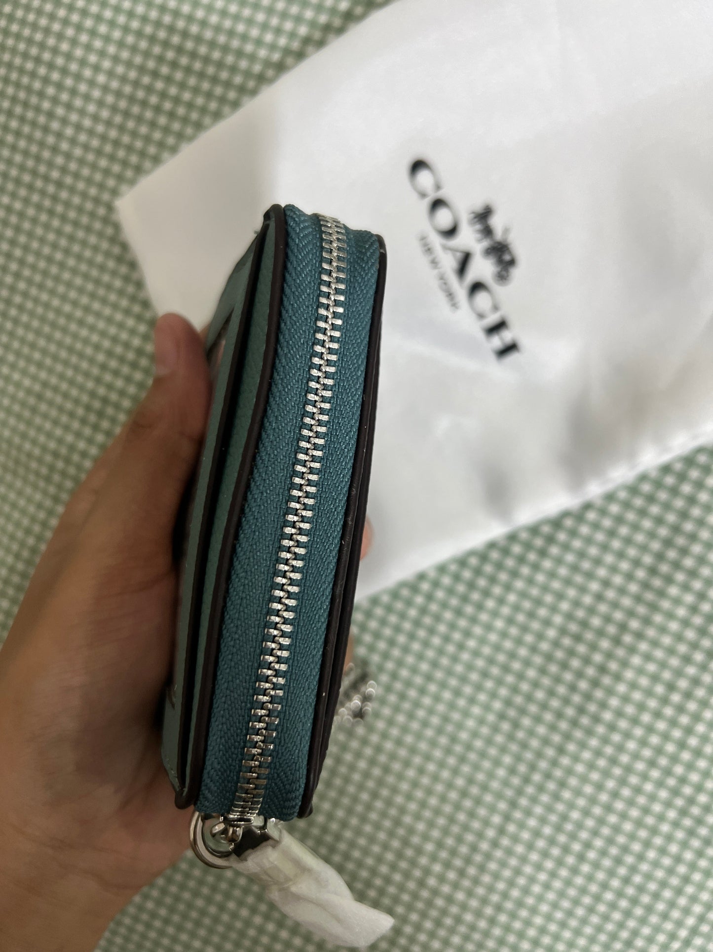 Coach Zip Card Case in Green