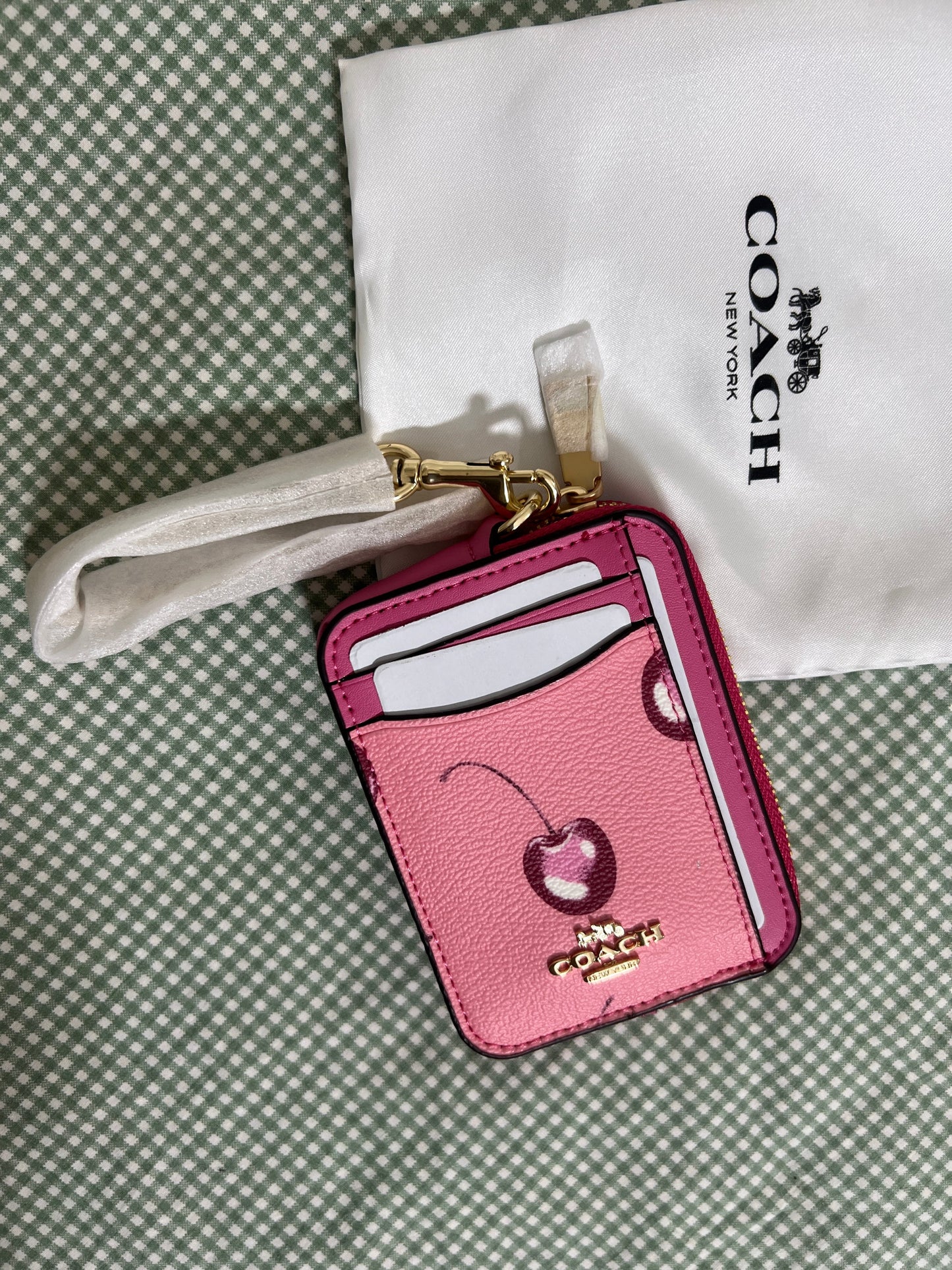 Coach Zip Card Case in Pink Cherry