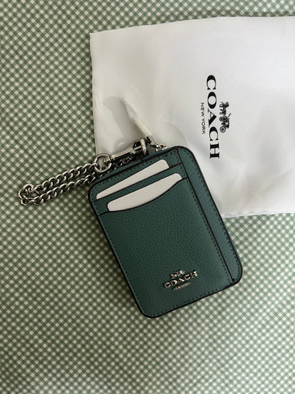 Coach Zip Card Case in Green